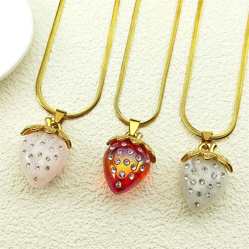 Stainless Steel Cute Glass Cartoon Strawberry Pendant Necklace for Women Gold Color Rhinestones Necklaces Fruit Jewelry Gifts
Stainless Steel Cute Glass Cartoon Strawberry Pendant Necklace for Women Gold Color Rhinestones Necklaces Fruit Jewelry Gifts