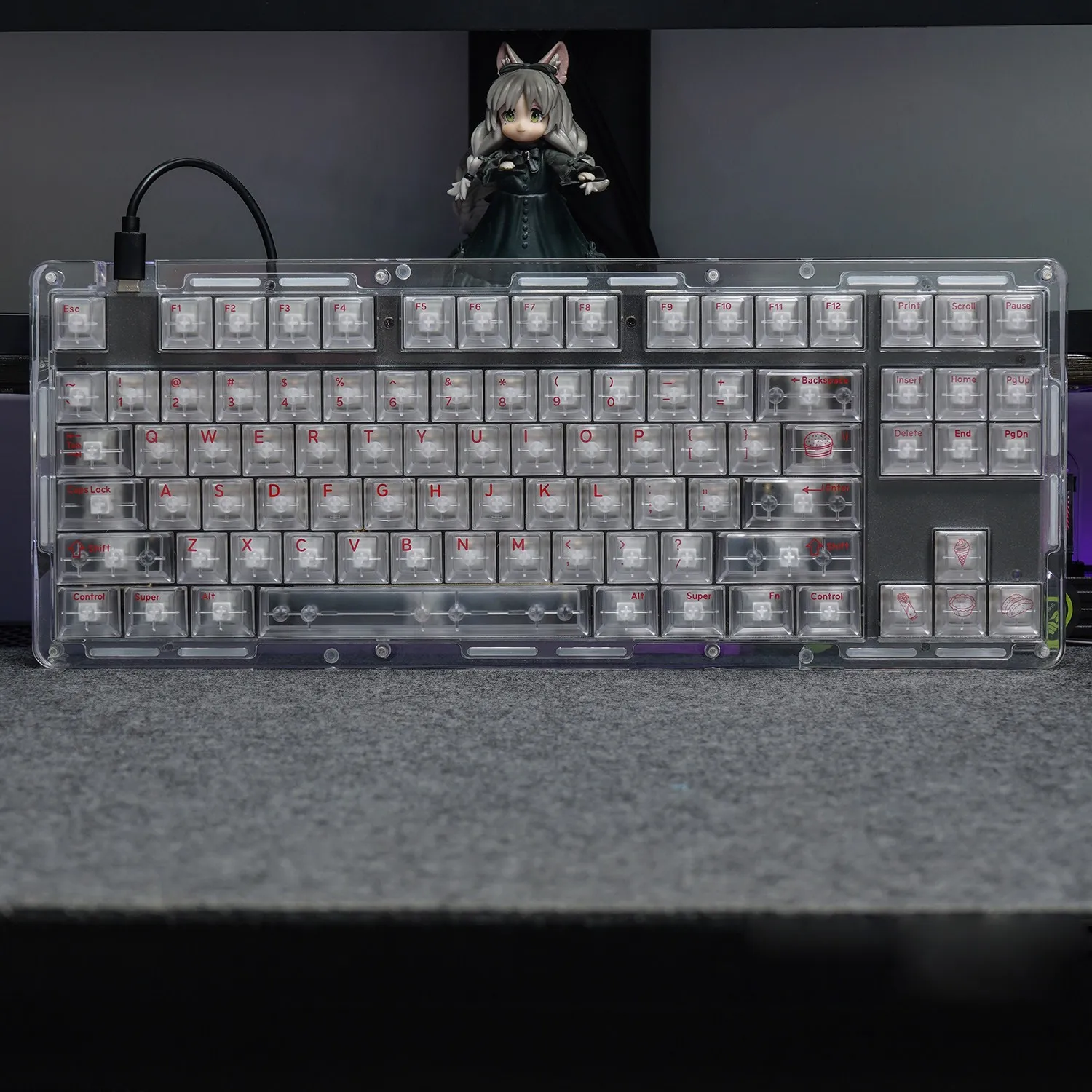 Transparent keycaps Original small full set of ABS material 130 keys, fully transparent and non-greased keycaps are suitable
Transparent keycaps Original small full set of ABS material 130 keys, fully transparent and non-greased keycaps are suitable