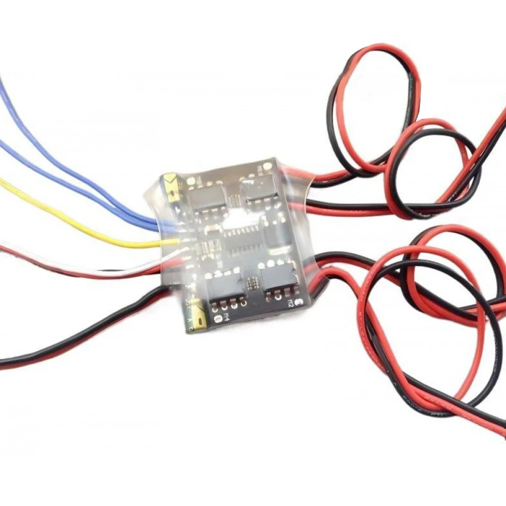 4-канальный двунаправленный регулятор скорости 5А (ESC) 6В-14В 3S с двумя режимами (смешивание/независимое управление) и BEC 5В 1.5А для радиоуправляемых моделей танков и гусеничной техники
4-канальный двунаправленный регулятор скорости 5А (ESC) 6В-14В 3S с двумя режимами (смешивание/независимое управление) и BEC 5В 1.5А для радиоуправляемых моделей танков и гусеничной техники