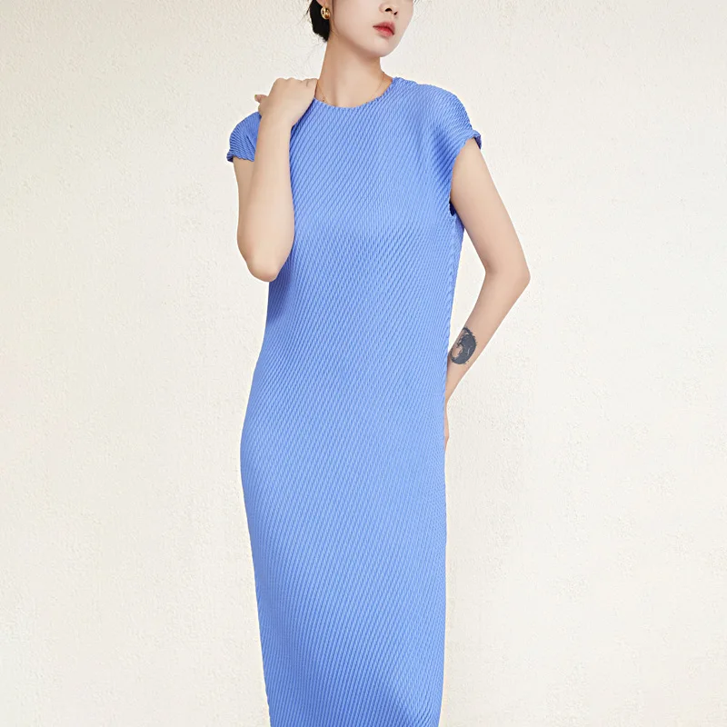 YUDX Miyake Pleated 2023 Summer Niche Waist-slimming Medium-length Undershirt Elegant Sleeveless Slim Pure Color Women's Dresses
YUDX Miyake Pleated 2023 Summer Niche Waist-slimming Medium-length Undershirt Elegant Sleeveless Slim Pure Color Women's Dresses