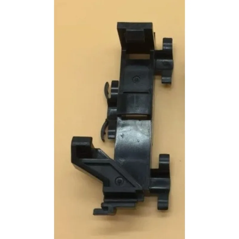 Right Left Sunroof Slide Rail Clip for Citroen C5 C4L307 308 408 508 3008 301
Right Left Sunroof Slide Rail Clip for Citroen C5 C4L307 308 408 508 3008 301