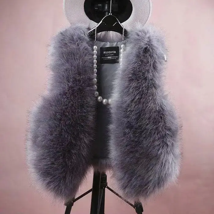 Newest 2024 Autumn Winter Thi Warm Fur Vest Women High Quali Synthetic Leather Jaet for Middle-Aged Women
Newest 2024 Autumn Winter Thi Warm Fur Vest Women High Quali Synthetic Leather Jaet for Middle-Aged Women