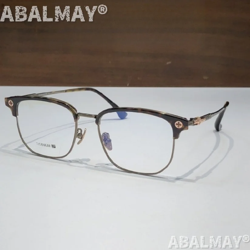 Top Quality Designer Optical Glasses for Men and Women 5504 SIZE 52-17-148 Titanium Luxury Business Prescription spectacle frame
Top Quality Designer Optical Glasses for Men and Women 5504 SIZE 52-17-148 Titanium Luxury Business Prescription spectacle frame