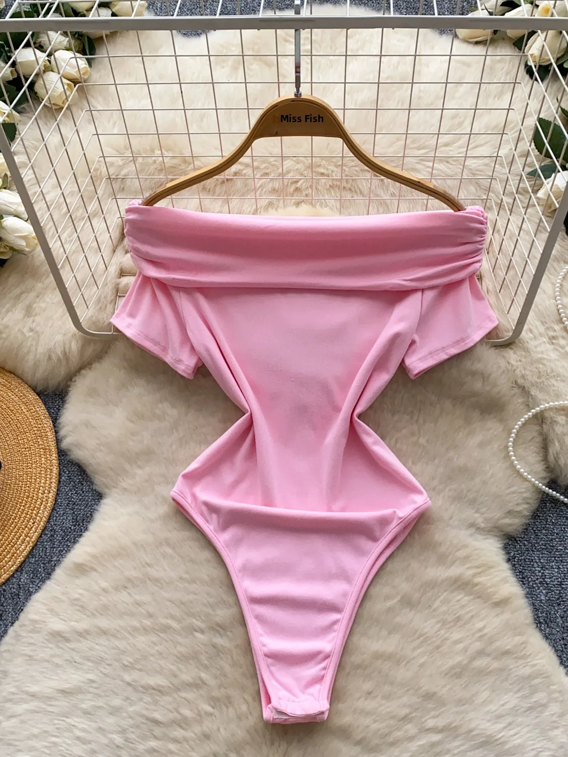Korean Style One Shoulder Skin-friendly Breathable Women's Short Sleeve Shirt Slimming Pink Commute Style Suiting Young Women
Korean Style One Shoulder Skin-friendly Breathable Women's Short Sleeve Shirt Slimming Pink Commute Style Suiting Young Women