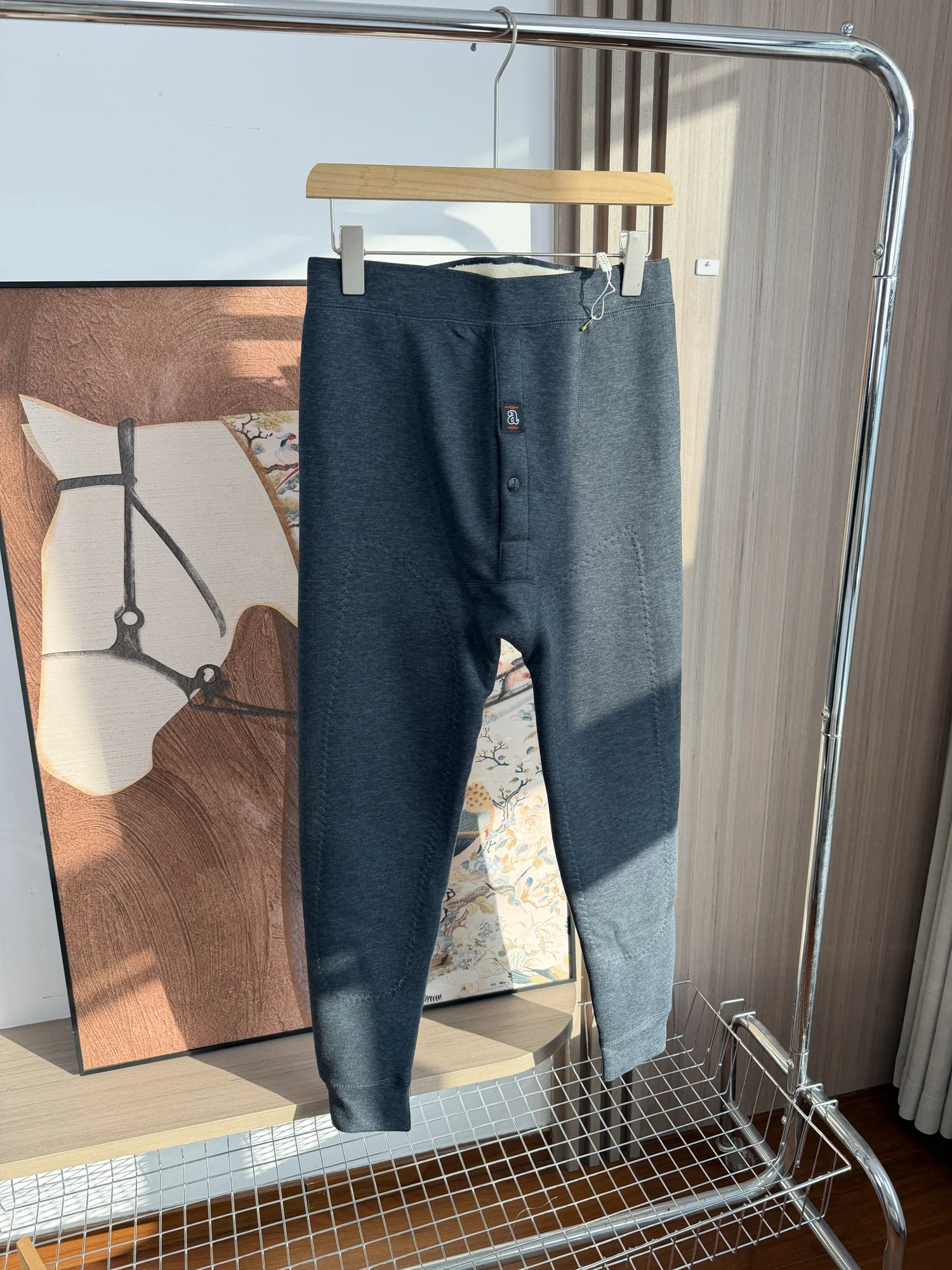 Thickened Plush Knee Pads Walking Small Stove Inner Wear Winter Men's Thermal Pants Warm Cotton Casual Style Youth Suitable
Thickened Plush Knee Pads Walking Small Stove Inner Wear Winter Men's Thermal Pants Warm Cotton Casual Style Youth Suitable