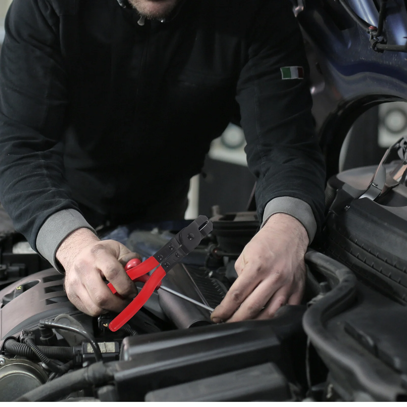 Инструмент для установки и снятия обойм с карданного вала, регулируемые клещи для обойм, набор инструментов для ремонта автомобилей
Инструмент для установки и снятия обойм с карданного вала, регулируемые клещи для обойм, набор инструментов для ремонта автомобилей