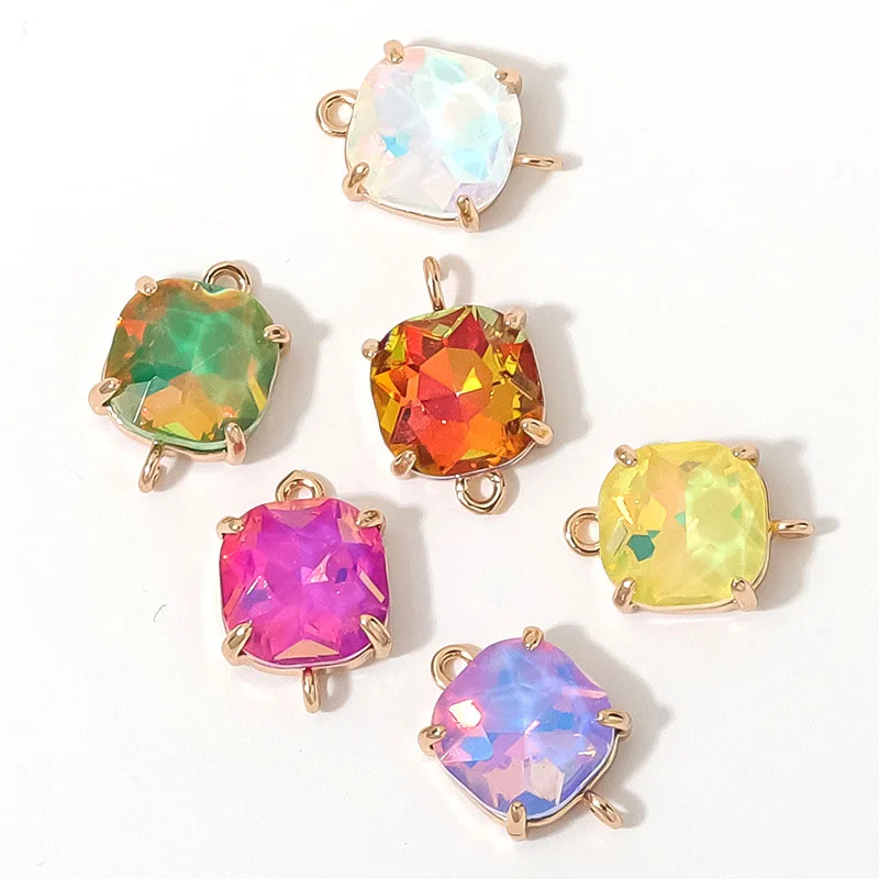 20pcs/ Set Vintage Copper Claw Crystal Colored Glass Double Ring Pendant Connector DIY Necklace Earring Jewelry Accessories
20pcs/ Set Vintage Copper Claw Crystal Colored Glass Double Ring Pendant Connector DIY Necklace Earring Jewelry Accessories