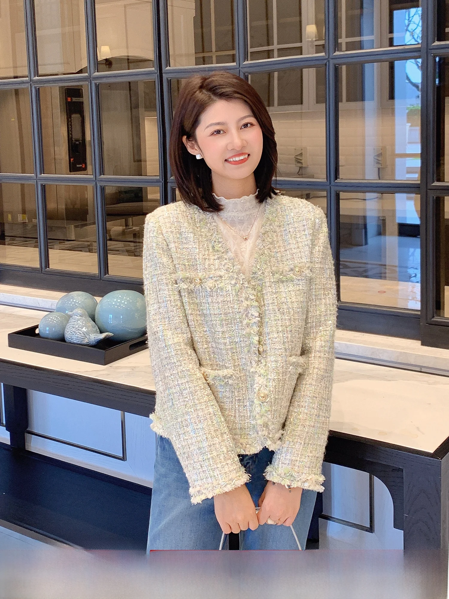 Шерстяная куртка Zillal с бисерной отделкой и бахромой, V-образный вырез, твидовая верхняя одежда для весны, свободный крой, стандартная длина
Шерстяная куртка Zillal с бисерной отделкой и бахромой, V-образный вырез, твидовая верхняя одежда для весны, свободный крой, стандартная длина