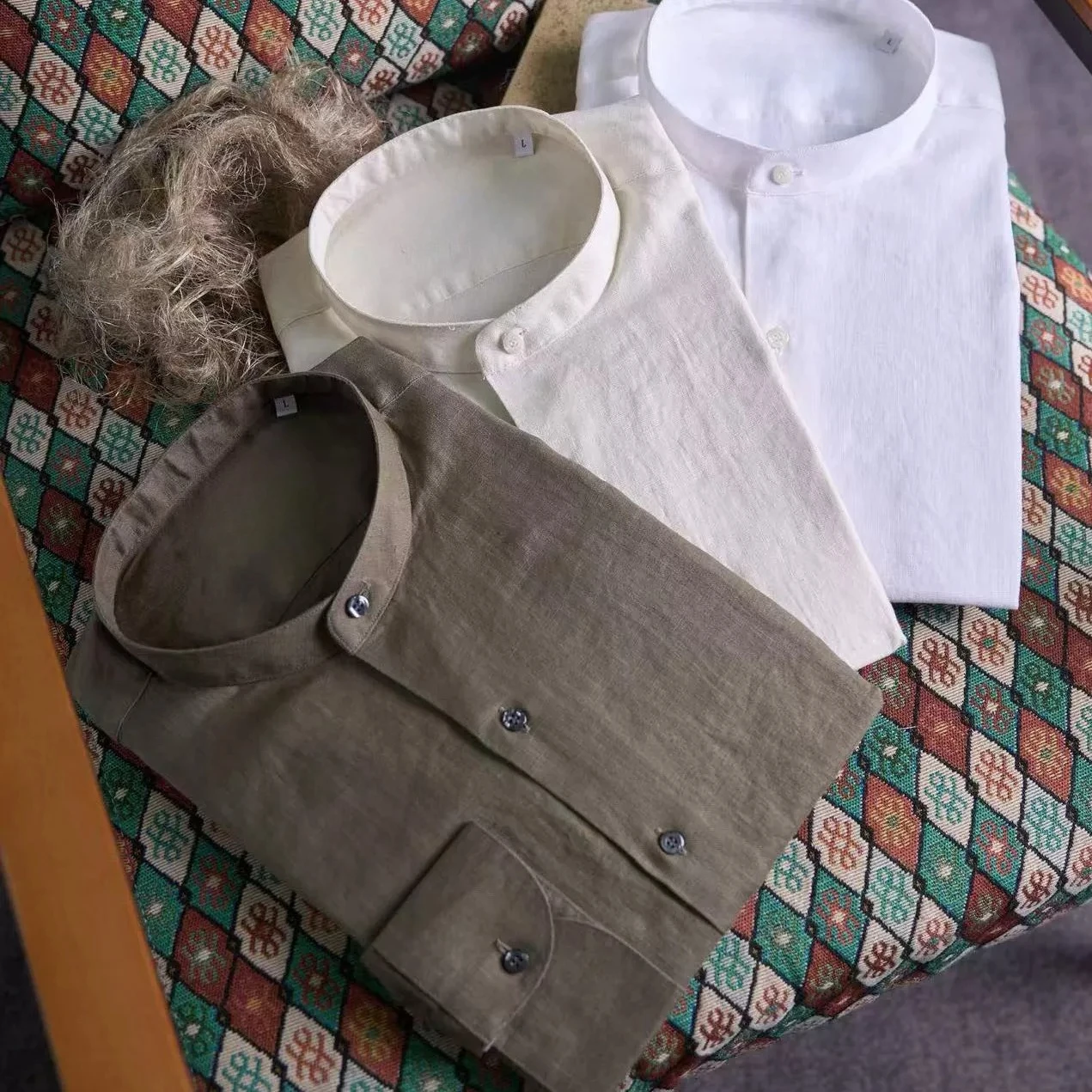 Italian summer linen BC business solid color stand-up collar long-sleeved shirt
Italian summer linen BC business solid color stand-up collar long-sleeved shirt