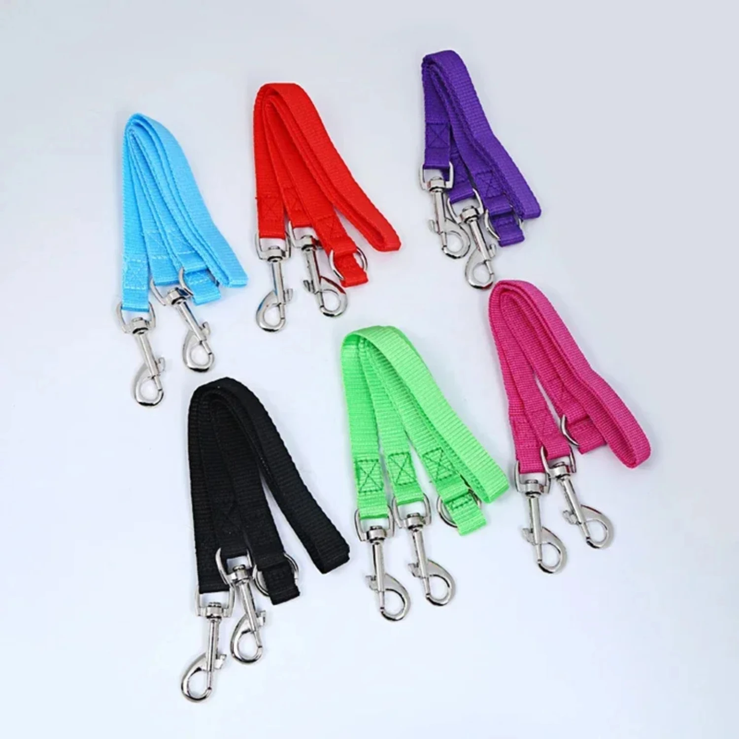 Two Dogs Leash Double Twin Dual Coupler Dog Leash Two in One Strong Nylon V Shape Two Way Dog Walking Lead Leash
Two Dogs Leash Double Twin Dual Coupler Dog Leash Two in One Strong Nylon V Shape Two Way Dog Walking Lead Leash
