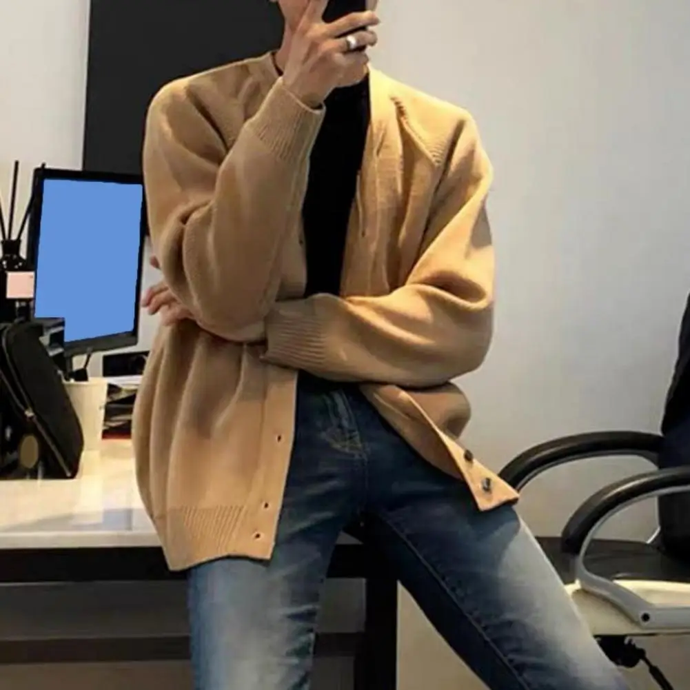 Men Autumn Winter Casual Sweater Cardigan V-neck Long Sleeve Single Breasted Sweater Coat Solid Color Loose Fit Knitting Coat
Men Autumn Winter Casual Sweater Cardigan V-neck Long Sleeve Single Breasted Sweater Coat Solid Color Loose Fit Knitting Coat