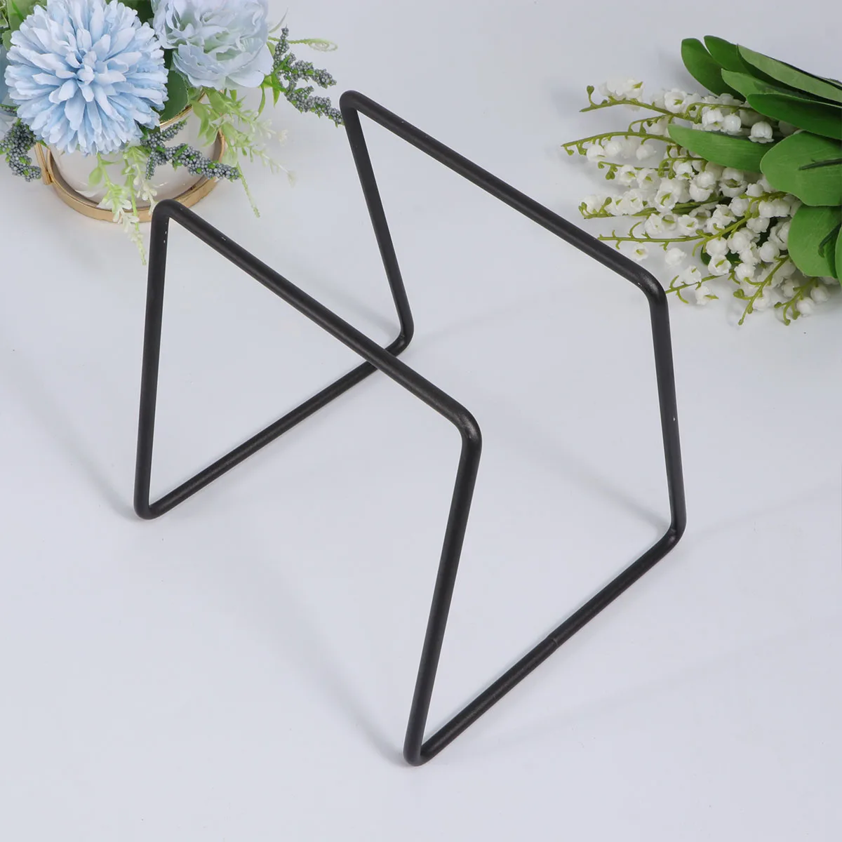 1PC Coffee Dripper Stand Metal Filter Cup Holder Rack Black Lightweight Brew Home Coffee Accessory Elegant Design
1PC Coffee Dripper Stand Metal Filter Cup Holder Rack Black Lightweight Brew Home Coffee Accessory Elegant Design