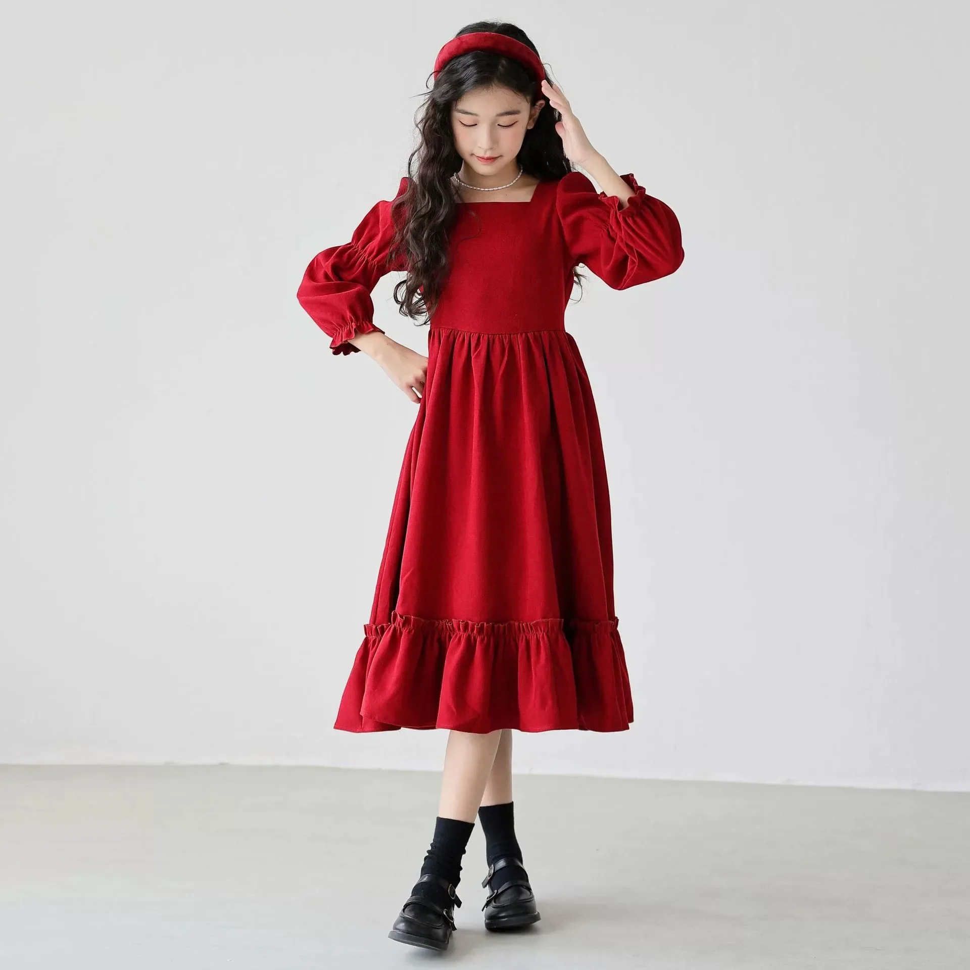 2025 spring winter Europe retro Kids Baby girl clothes red long sleeve tutu party princess Dresses teenager 4 8 9 10 11 12 year
2025 spring winter Europe retro Kids Baby girl clothes red long sleeve tutu party princess Dresses teenager 4 8 9 10 11 12 year