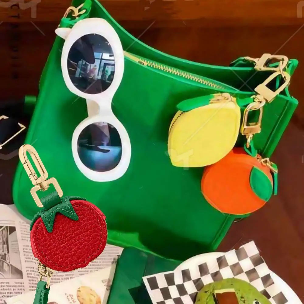Watermelon Kiwifruit Fruit Bag Charm Cute PU Leather Coin Purse Mini Pouch Wallet Gift Girl Korean Style Keychain Earphone Bag
Watermelon Kiwifruit Fruit Bag Charm Cute PU Leather Coin Purse Mini Pouch Wallet Gift Girl Korean Style Keychain Earphone Bag
