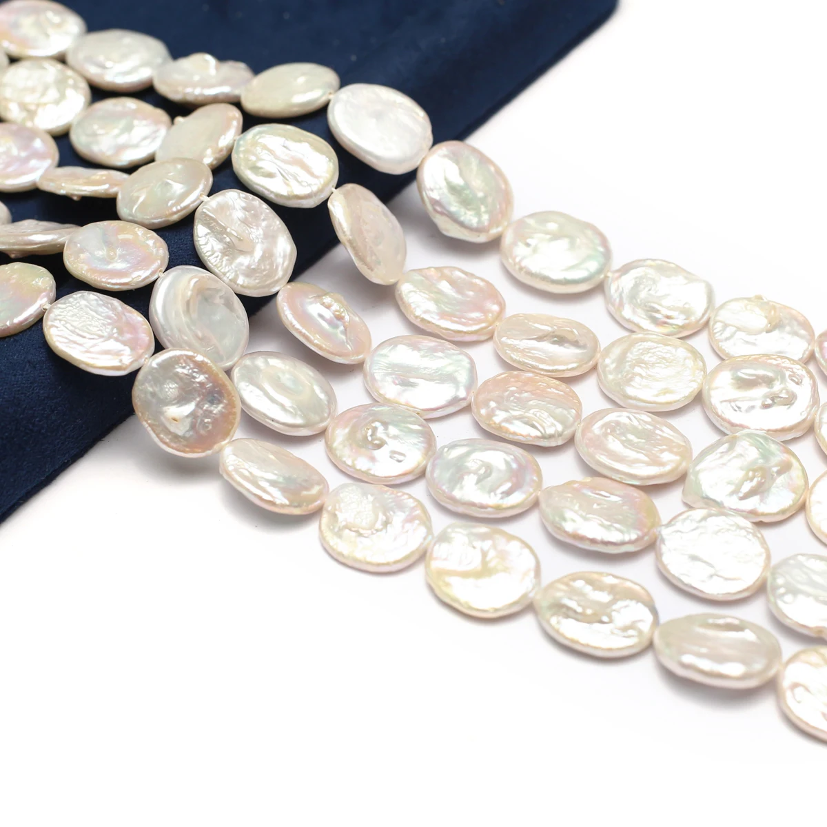 14x16mm Natural Freshwater Pearl Oval Flake Loose Beads for Jewelry Making Supplies DIY Women Necklace Earrings Accessories 36cm
14x16mm Natural Freshwater Pearl Oval Flake Loose Beads for Jewelry Making Supplies DIY Women Necklace Earrings Accessories 36cm