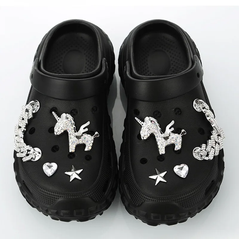 8PCS Luxury Shoe Charms Set Accessories Hole Shoe Buckle Silver Cartoon Rhinestone Horse Silver Chain DIY 3D Shoes Decorations
8PCS Luxury Shoe Charms Set Accessories Hole Shoe Buckle Silver Cartoon Rhinestone Horse Silver Chain DIY 3D Shoes Decorations