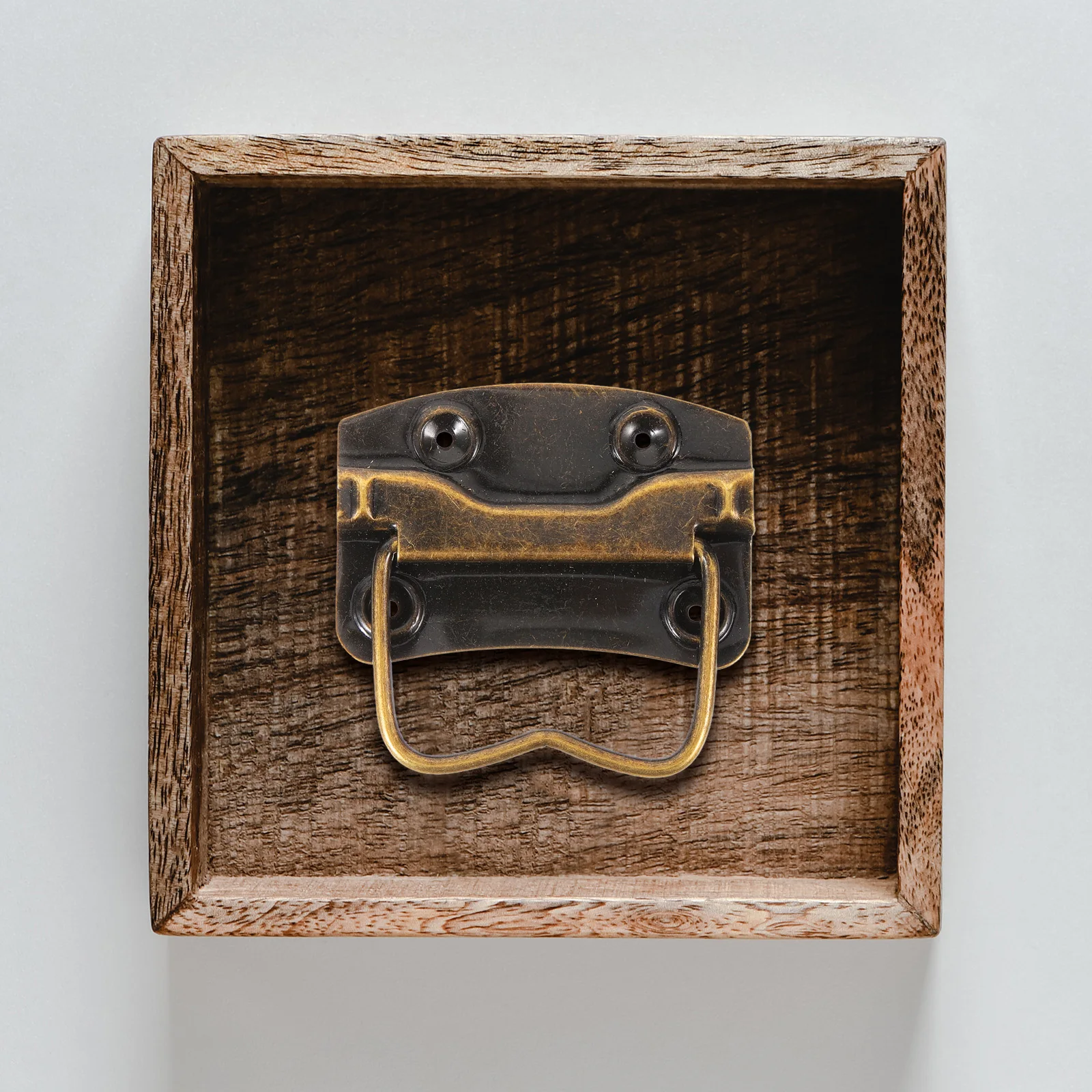 5 Pcs Wood Chest Handle Furniture Handle Drawer Iron Moving Boxes Vintage Wood Chest Handles for Wooden Cases
5 Pcs Wood Chest Handle Furniture Handle Drawer Iron Moving Boxes Vintage Wood Chest Handles for Wooden Cases