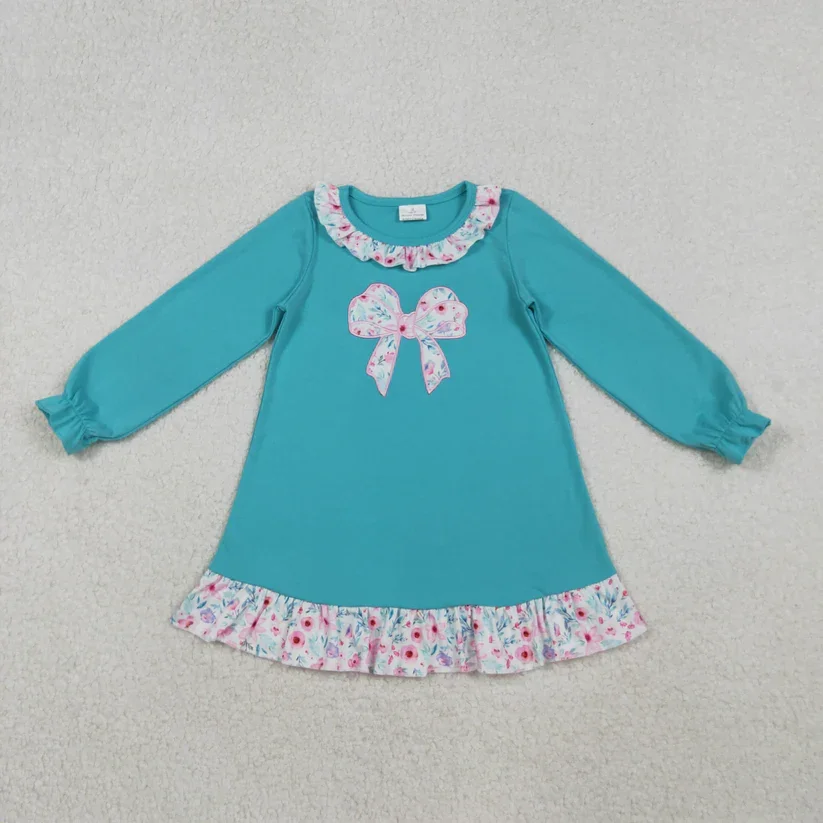 In Stock Baby Girls Blue Long-Sleeved Dress with Embroidered Bow Pattern
In Stock Baby Girls Blue Long-Sleeved Dress with Embroidered Bow Pattern