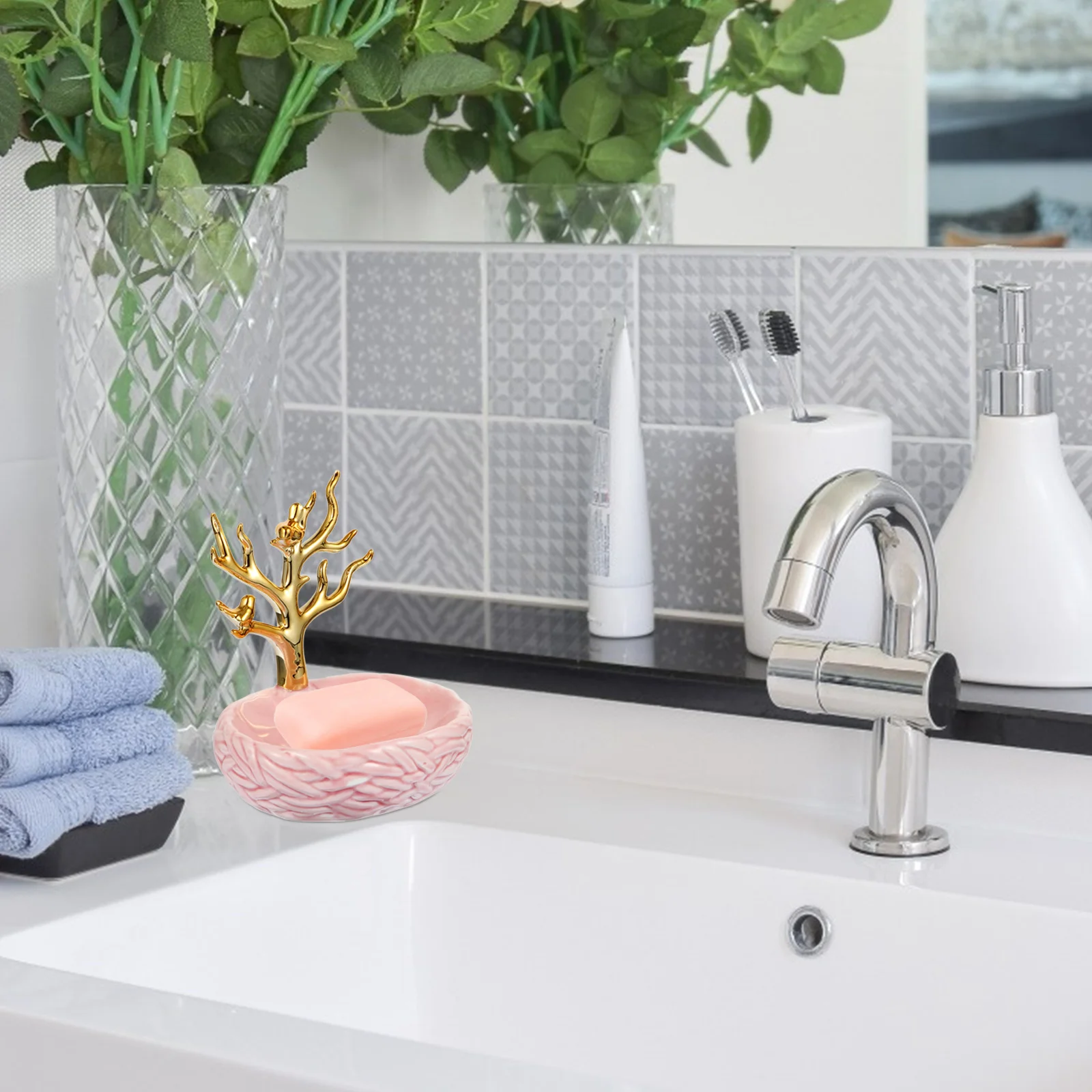 Ceramic Soap Dish Bathroom Organizer Draining Tray High Quality Material Safe Environmentally Friendly Practical Clear Texture
Ceramic Soap Dish Bathroom Organizer Draining Tray High Quality Material Safe Environmentally Friendly Practical Clear Texture