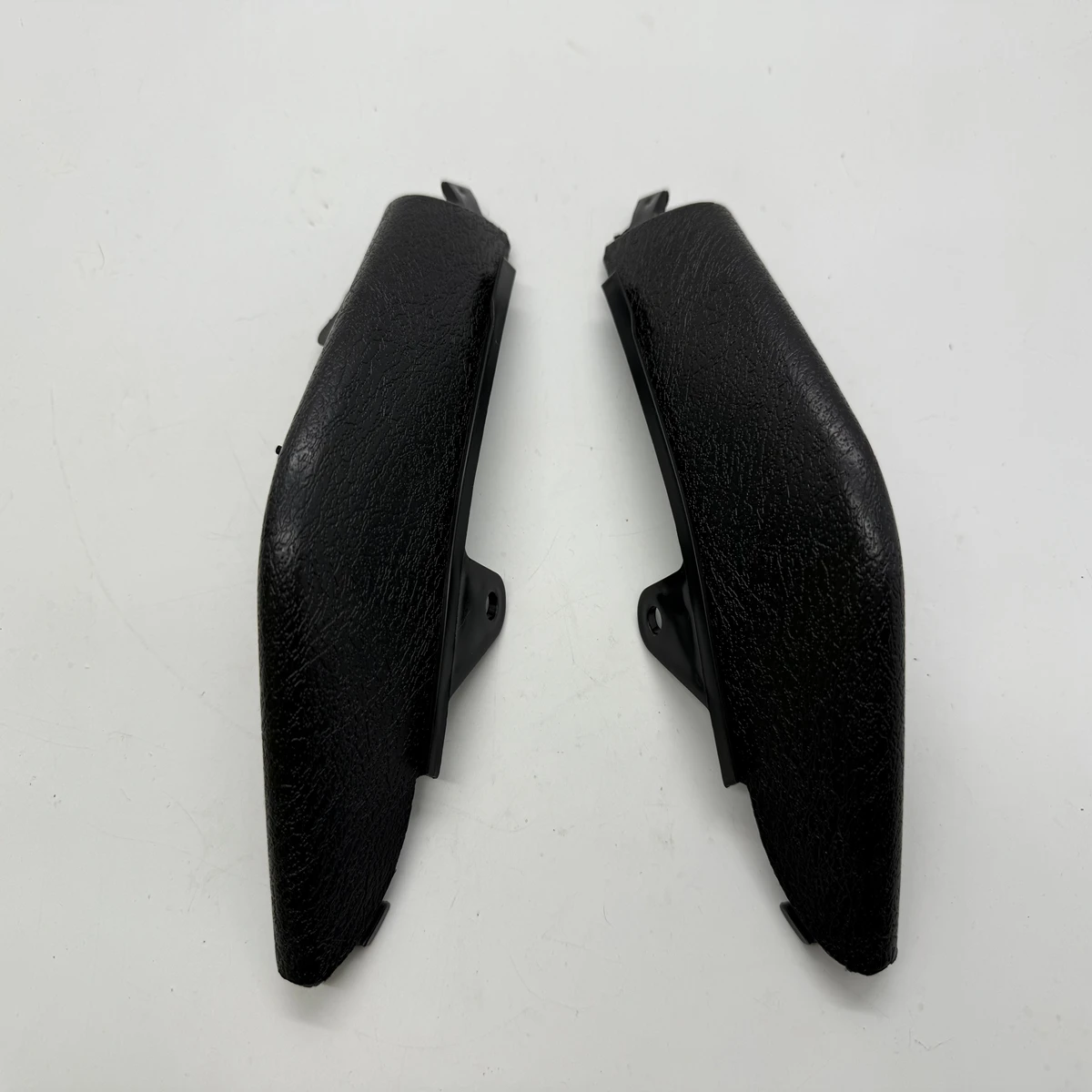 For Honda Golden Wing GL1800 2001-2005 Front panel/Front windshield panel/Instrument peripheral panel
For Honda Golden Wing GL1800 2001-2005 Front panel/Front windshield panel/Instrument peripheral panel