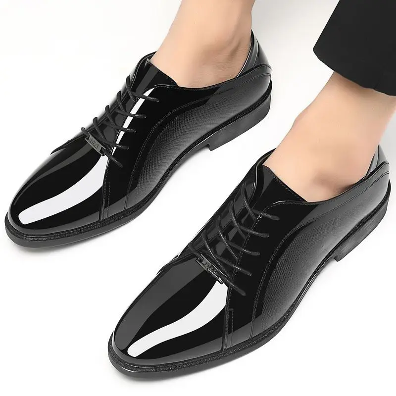 Яркая черная социальная обувь с верхом, мужская весенне-осенняя роскошная дизайнерская повседневная деловая вечеринка, дешевая распродажа 39, мужская официальная обувь
Яркая черная социальная обувь с верхом, мужская весенне-осенняя роскошная дизайнерская повседневная деловая вечеринка, дешевая распродажа 39, мужская официальная обувь