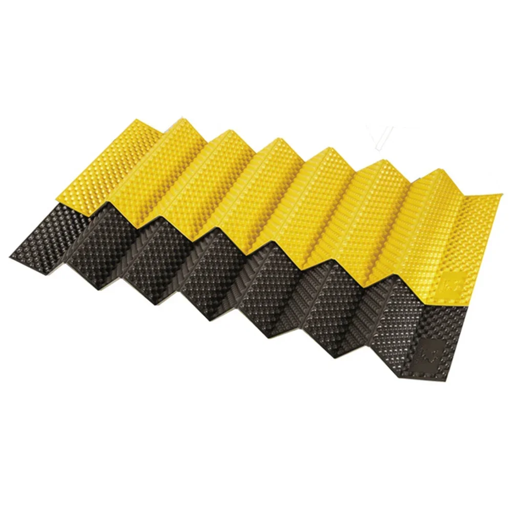 Mountainhiker Folding Camping Pad IXPE and Aluminum Foil Construction Sleeping Pad with Storage Bag Hiking Outdoor Picnic
Mountainhiker Folding Camping Pad IXPE and Aluminum Foil Construction Sleeping Pad with Storage Bag Hiking Outdoor Picnic