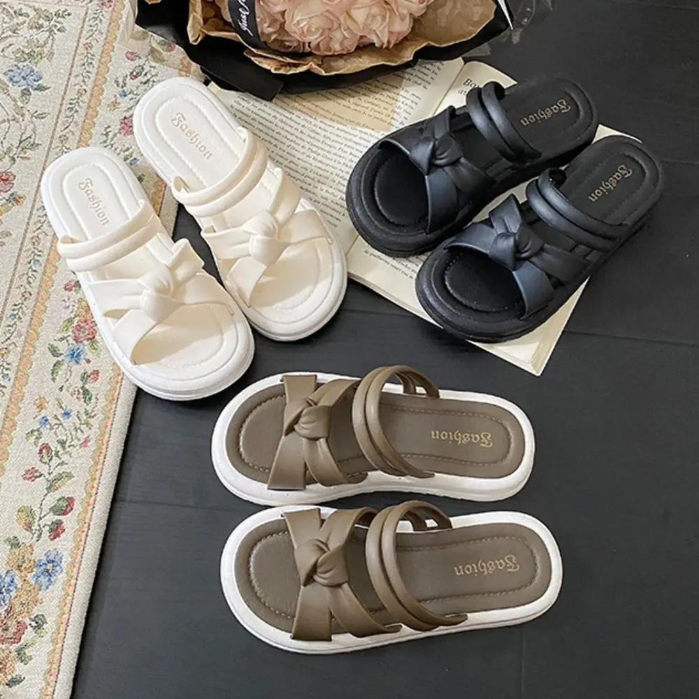 All Match PVC Knot Flats Slippers Anti Slip Sweet Slippers for Women Thick Soled Bohemian Style Slides Sandals Beach
All Match PVC Knot Flats Slippers Anti Slip Sweet Slippers for Women Thick Soled Bohemian Style Slides Sandals Beach