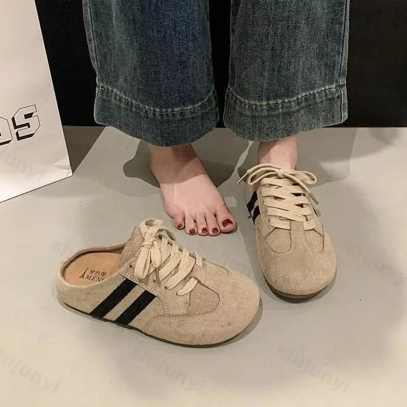 Retro Women's Slippers Fashion Suede Flat Mueller Slippers Exquisite Baotou Casual Shoes for Woman Designer Shoes Zapatos Mujer
Retro Women's Slippers Fashion Suede Flat Mueller Slippers Exquisite Baotou Casual Shoes for Woman Designer Shoes Zapatos Mujer