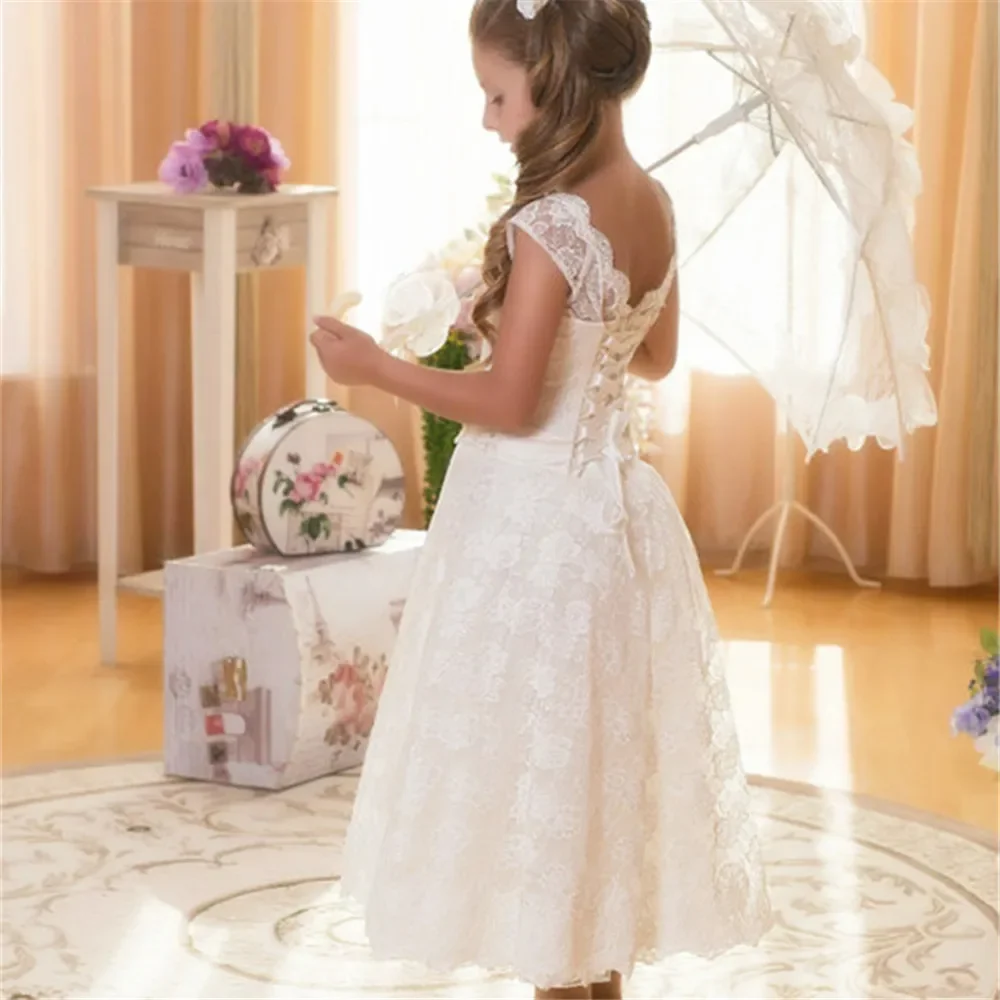 Beautiful White Lace Flower Girl Dresses for Wedding Tea Length Bridesmaid Party Prom Gown Holy Communion Dresses for Kids
Beautiful White Lace Flower Girl Dresses for Wedding Tea Length Bridesmaid Party Prom Gown Holy Communion Dresses for Kids