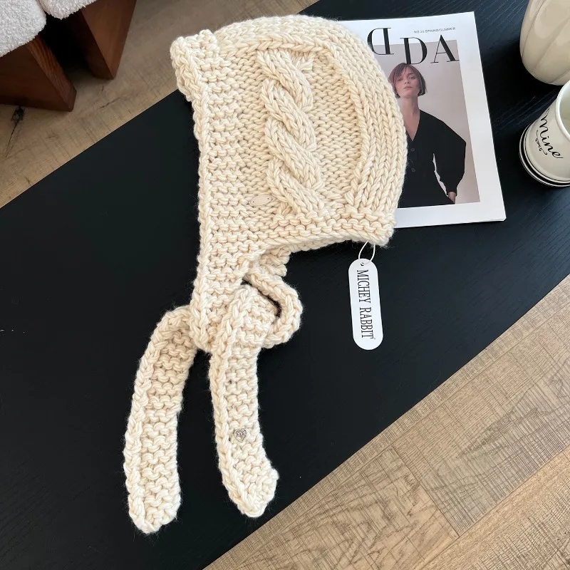 Korean Pure Color Simple Knitted Hats for Women Autumn and Winter Warmth Fashionable and Versatile Ear Protection Beanies
Korean Pure Color Simple Knitted Hats for Women Autumn and Winter Warmth Fashionable and Versatile Ear Protection Beanies