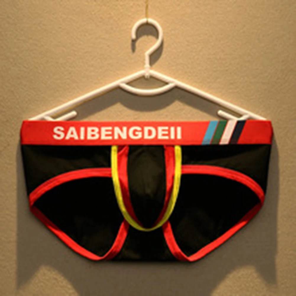 Classic Style Briefs Breathable Briefs 95 Cotton Material Fashionable Pouch Male Applicable Style Soft Touch Fabric 
Classic Style Briefs Breathable Briefs 95 Cotton Material Fashionable Pouch Male Applicable Style Soft Touch Fabric