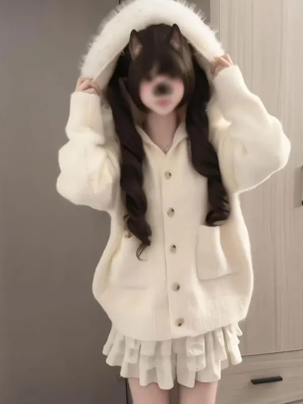 Женский свитер Laid-ba с капюшоном, красивая уникальная зимняя верхняя одежда, модный корейский стиль, мягкая ткань средней плотности, длинный рукав
Женский свитер Laid-ba с капюшоном, красивая уникальная зимняя верхняя одежда, модный корейский стиль, мягкая ткань средней плотности, длинный рукав