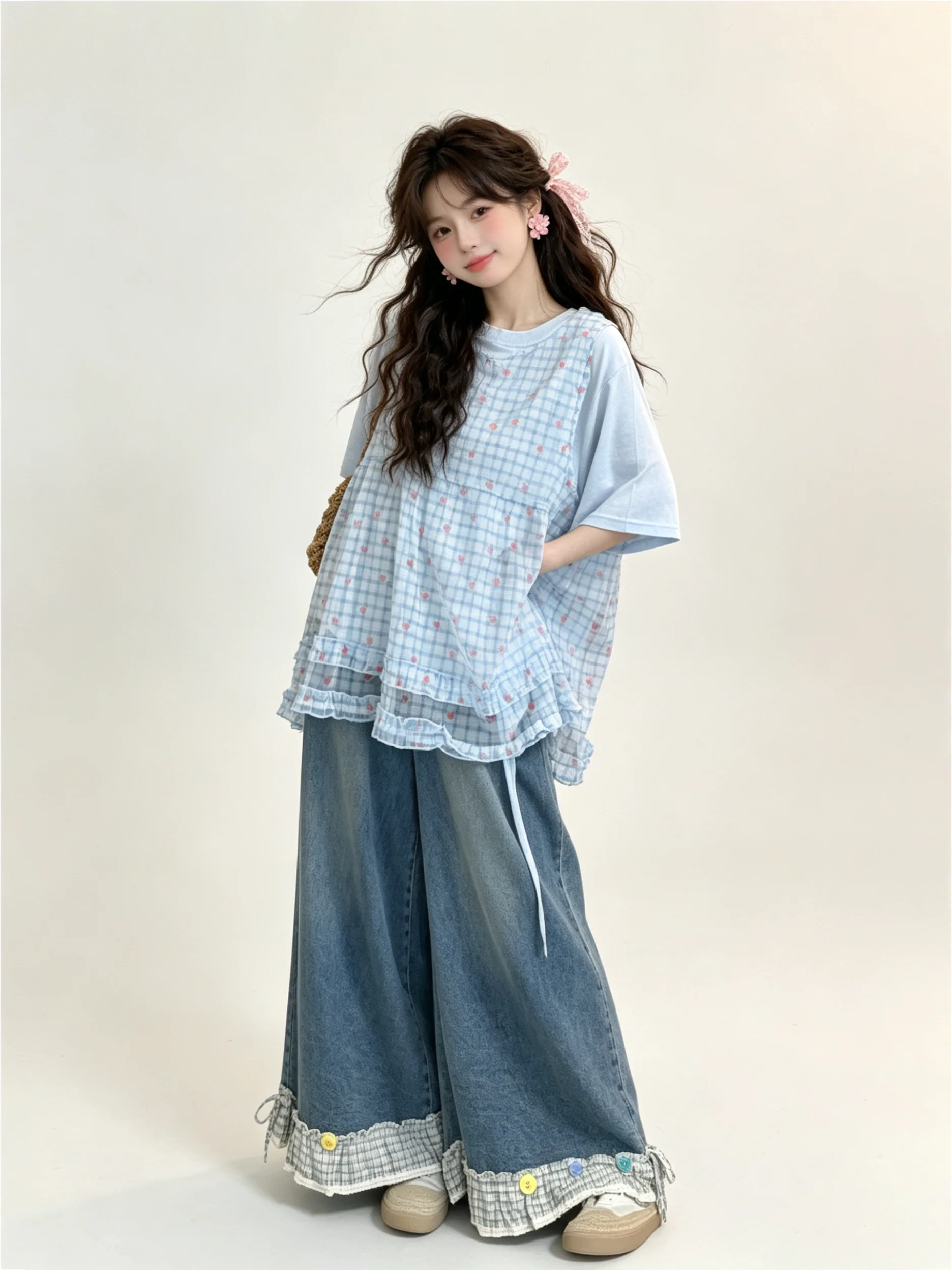 Unique Early Summer Women's Short Sleeve T-Shirt Set with Plaid Mesh Vest Print Design Casual Breathable Lightweight Fashion
Unique Early Summer Women's Short Sleeve T-Shirt Set with Plaid Mesh Vest Print Design Casual Breathable Lightweight Fashion