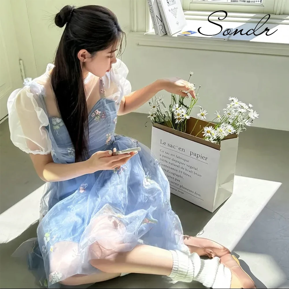 Sondr Blue Floral Prom Dresses Mini Korean Wedding Snap Dresses Puff Sleeves Evening Party Dresses Customized Short Gown
Sondr Blue Floral Prom Dresses Mini Korean Wedding Snap Dresses Puff Sleeves Evening Party Dresses Customized Short Gown