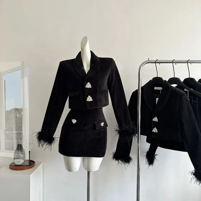 Autumn New Women Two Piece Skirt Sets Korean Fashion Suit Collar Long Sleeve Short Jacket + High Waist A Line Mini Skirt Outfits
Autumn New Women Two Piece Skirt Sets Korean Fashion Suit Collar Long Sleeve Short Jacket + High Waist A Line Mini Skirt Outfits