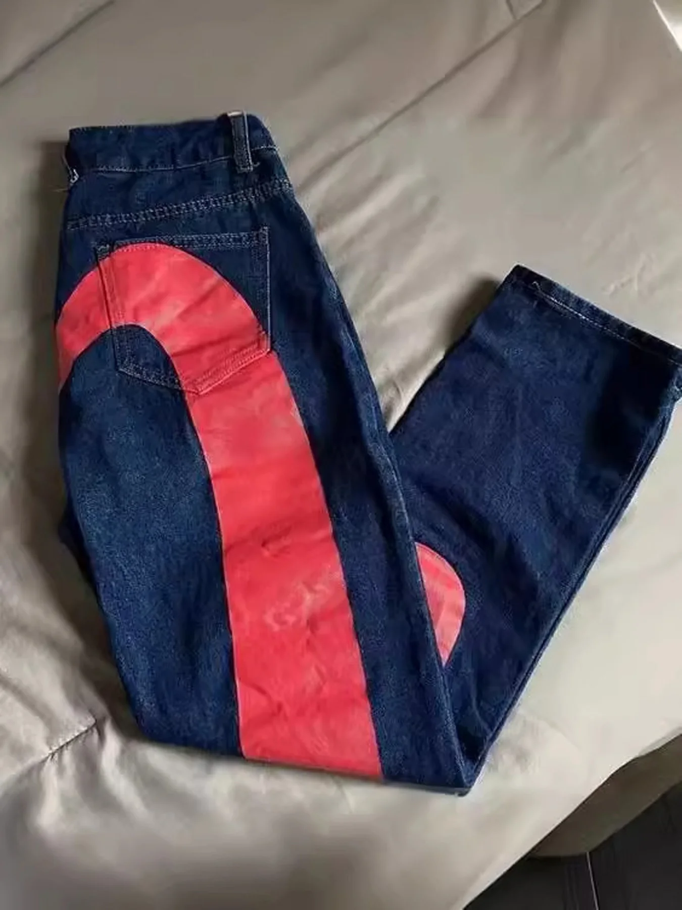 Y2K Retro Streetwear Wide Leg Denim Pants Gothic Punk Vintage Print Jeans Unisex Autumn Street Style Cargo Pants
Y2K Retro Streetwear Wide Leg Denim Pants Gothic Punk Vintage Print Jeans Unisex Autumn Street Style Cargo Pants
