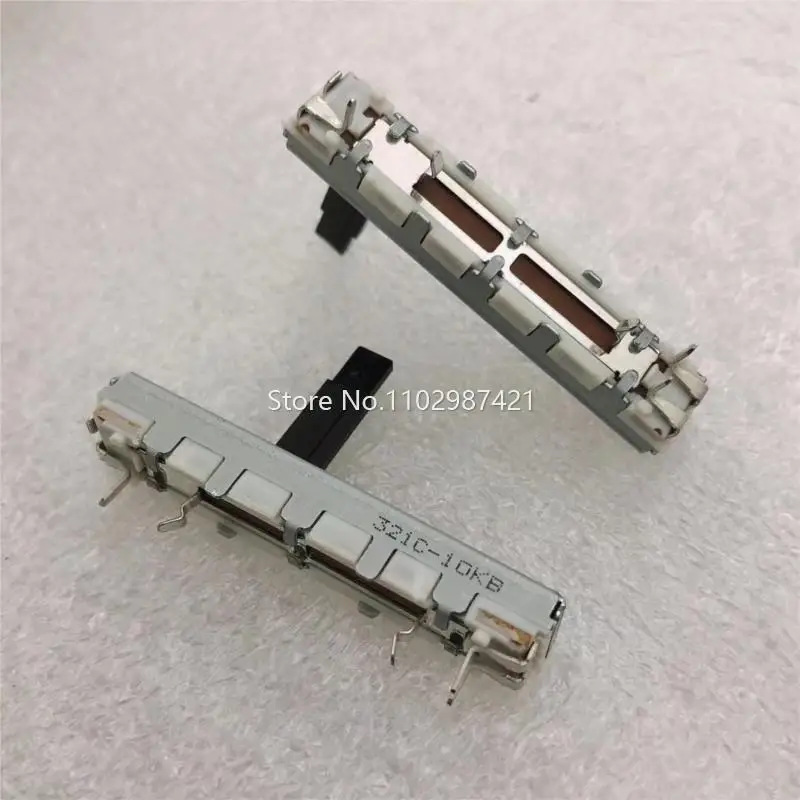 Электронный орган, 2 шт., 45 мм, скользящий объем, потенциометр из углеродной пленки, толкатель B10K, 3 контакта, 4,5 см, прямая скользящая ручка фейдера, 15 мм
Электронный орган, 2 шт., 45 мм, скользящий объем, потенциометр из углеродной пленки, толкатель B10K, 3 контакта, 4,5 см, прямая скользящая ручка фейдера, 15 мм