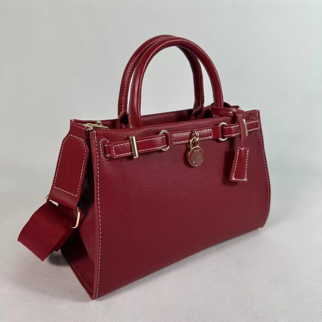 Large Capaci Women's Handbag oulder Bag Briti Sle Casual Pure Color PU Leather Young Women's Crossbody Bag 
Large Capaci Women's Handbag oulder Bag Briti Sle Casual Pure Color PU Leather Young Women's Crossbody Bag