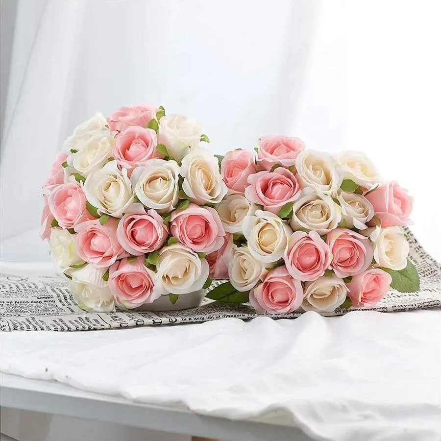 Bride Holding Bouquet Rose Bouquet Fake Flowers Home Decoration Decoration Outdoor Bridal Wedding Artificial Flowers
Bride Holding Bouquet Rose Bouquet Fake Flowers Home Decoration Decoration Outdoor Bridal Wedding Artificial Flowers