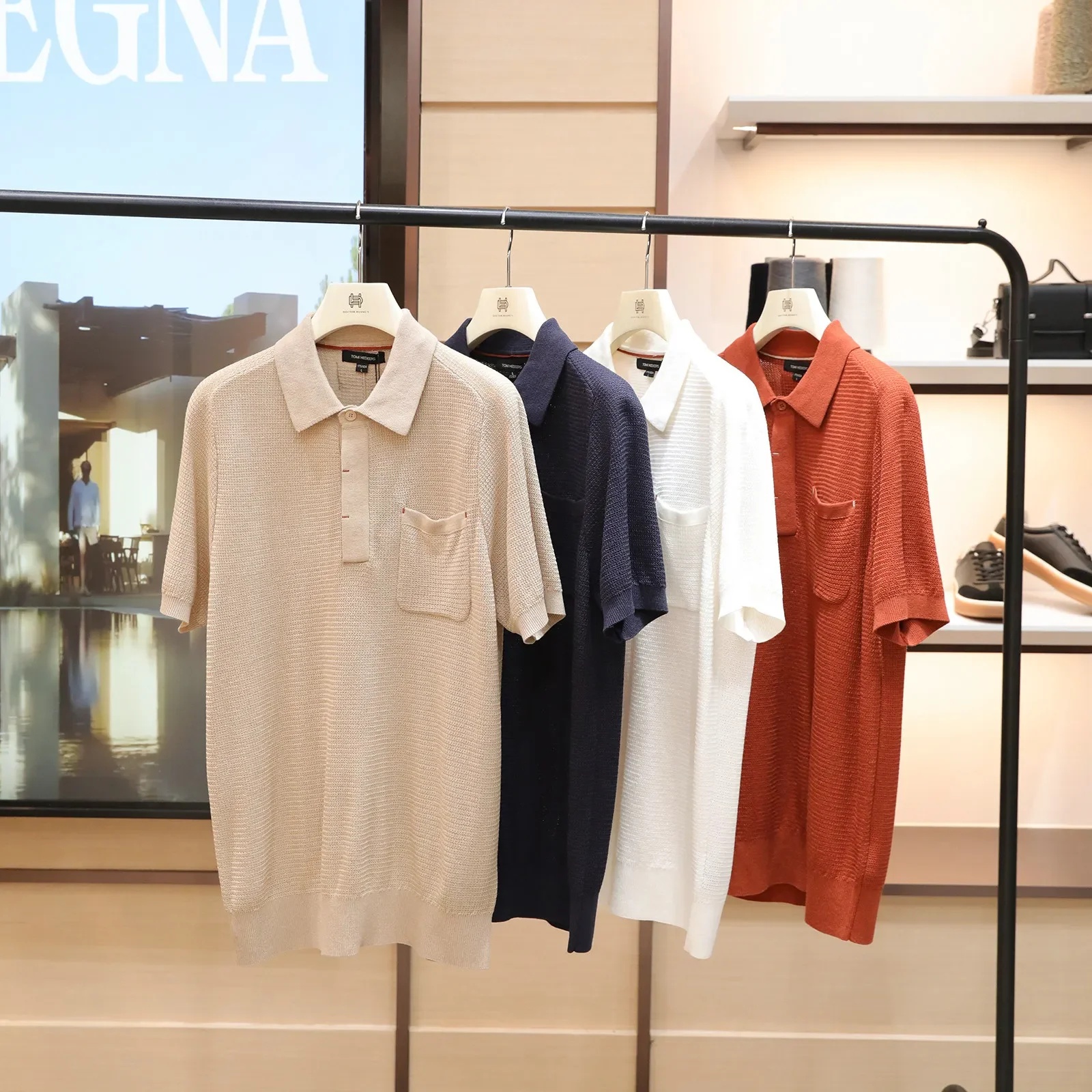 26 summer new old money style men's business casual cool knitted short-sleeved POLO shirt
26 summer new old money style men's business casual cool knitted short-sleeved POLO shirt