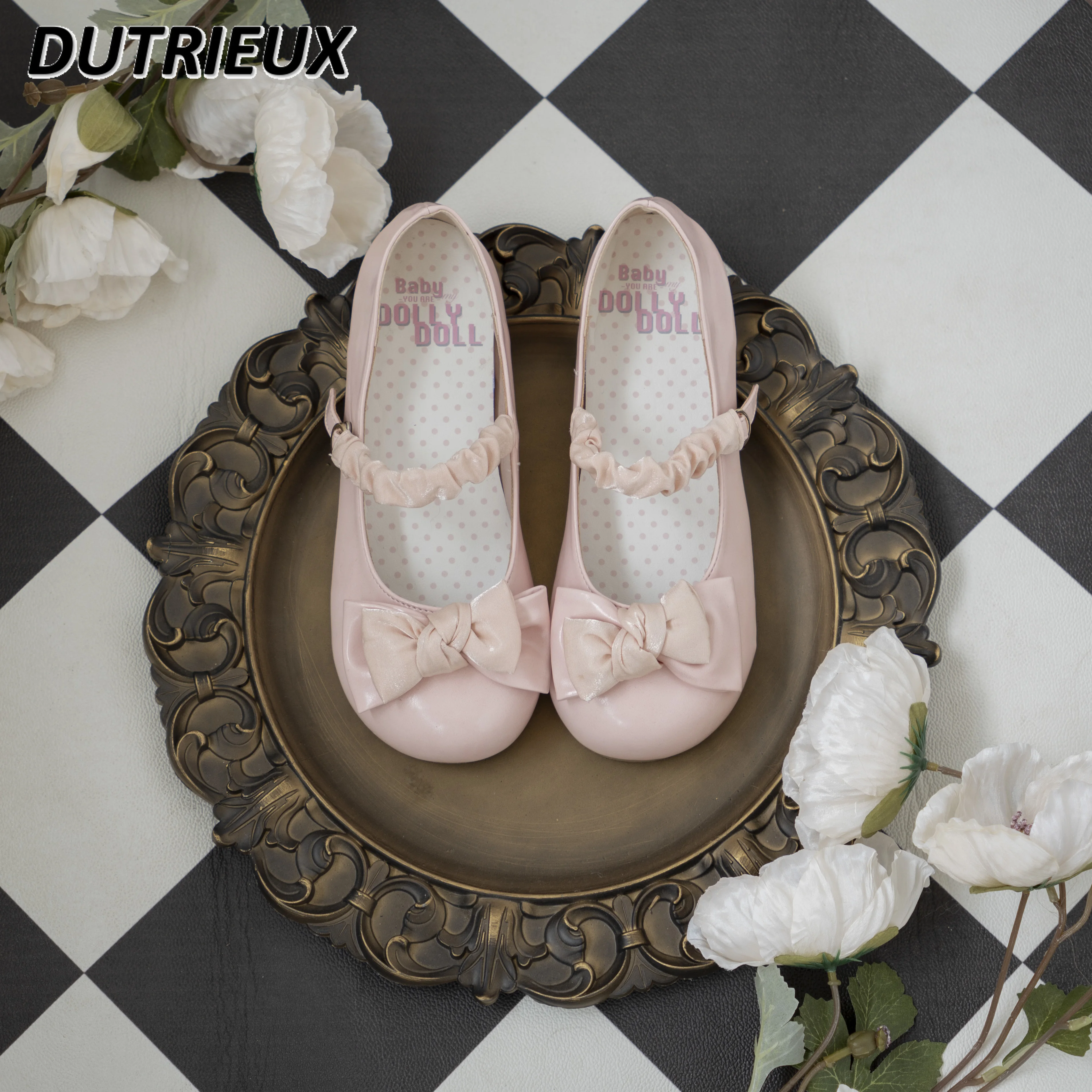 Summer Autumn Ladies Lolita Shoes Sweet Bowsweet Cute Japanese Style Round Head Pumps Pu Mary Janes Low Heel Flat for Women
Summer Autumn Ladies Lolita Shoes Sweet Bowsweet Cute Japanese Style Round Head Pumps Pu Mary Janes Low Heel Flat for Women