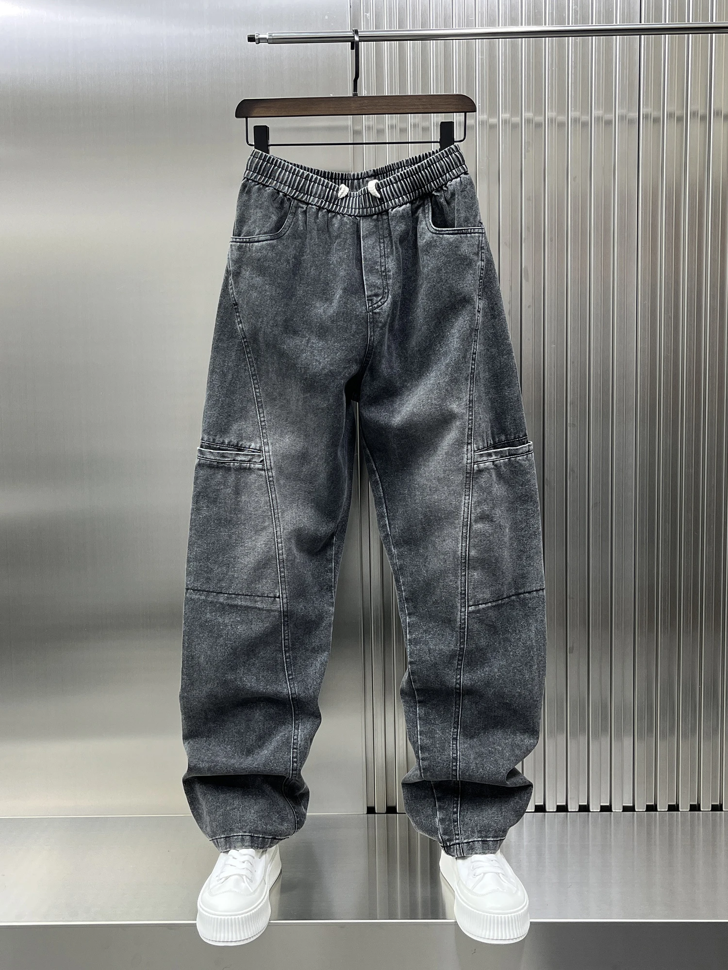 Мужские джинсы в стиле ретро, прямые, с широкими штанинами, весенняя новинка, свободные, молодежные, износостойкие, длинные...
Мужские джинсы в стиле ретро, прямые, с широкими штанинами, весенняя новинка, свободные, молодежные, износостойкие, длинные...