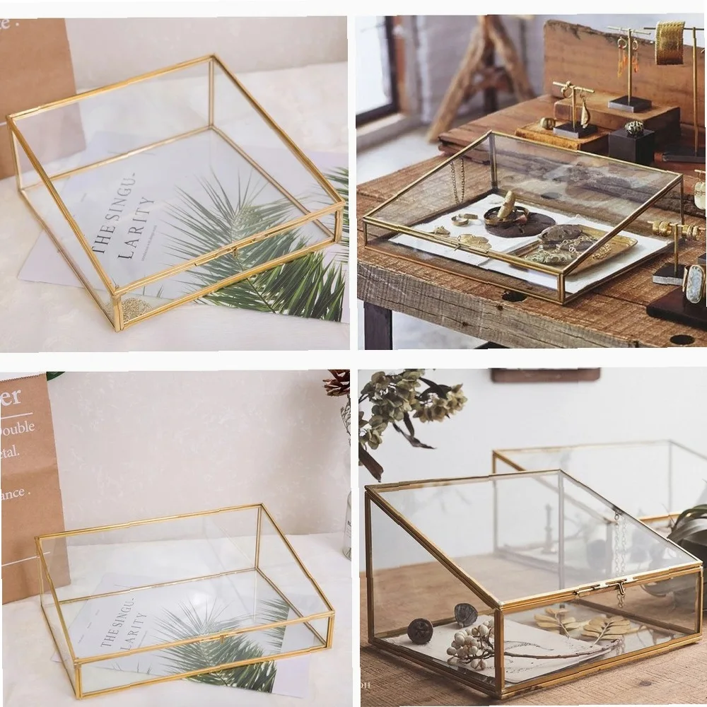 European Style Polygonal Vintage Copper Side Glass Jewelry Cosmetic Storage Box Display Case
European Style Polygonal Vintage Copper Side Glass Jewelry Cosmetic Storage Box Display Case