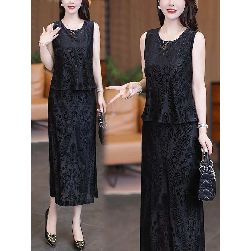 Summer High-End Fashion Jacquard Set for Women, Stylish and Youthful Sleeveless Design Top with High-Waisted Skirt
Summer High-End Fashion Jacquard Set for Women, Stylish and Youthful Sleeveless Design Top with High-Waisted Skirt