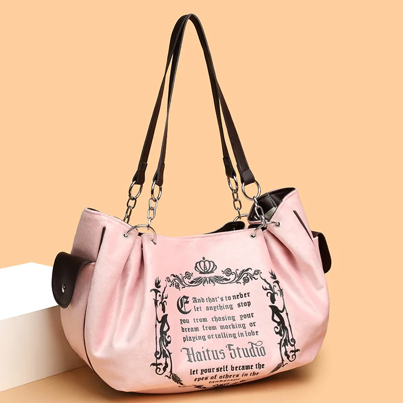 Letter Print Faux Suede Women Handbag Shoulder Bag, Retro Large Capacity Tote Bag for Daily Commuting and Hand-Carry.Pumpkin Bag
Letter Print Faux Suede Women Handbag Shoulder Bag, Retro Large Capacity Tote Bag for Daily Commuting and Hand-Carry.Pumpkin Bag