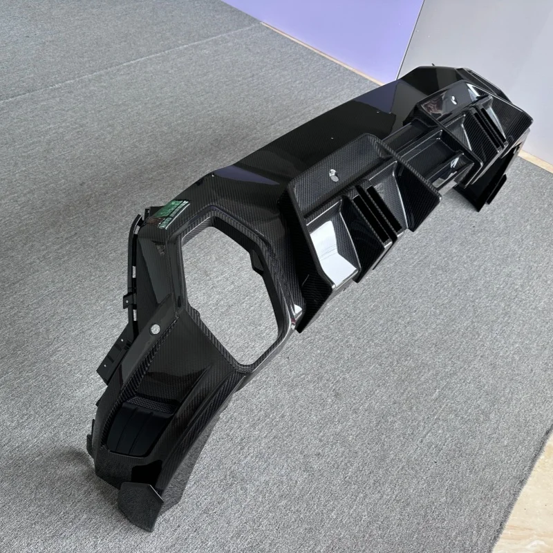 Perfect Upgrade for BMW XM Modified LD Style Dry Carbon Fiber Rear Lip Body Kit Rear Diffuser Car Small Surround Kit
Perfect Upgrade for BMW XM Modified LD Style Dry Carbon Fiber Rear Lip Body Kit Rear Diffuser Car Small Surround Kit