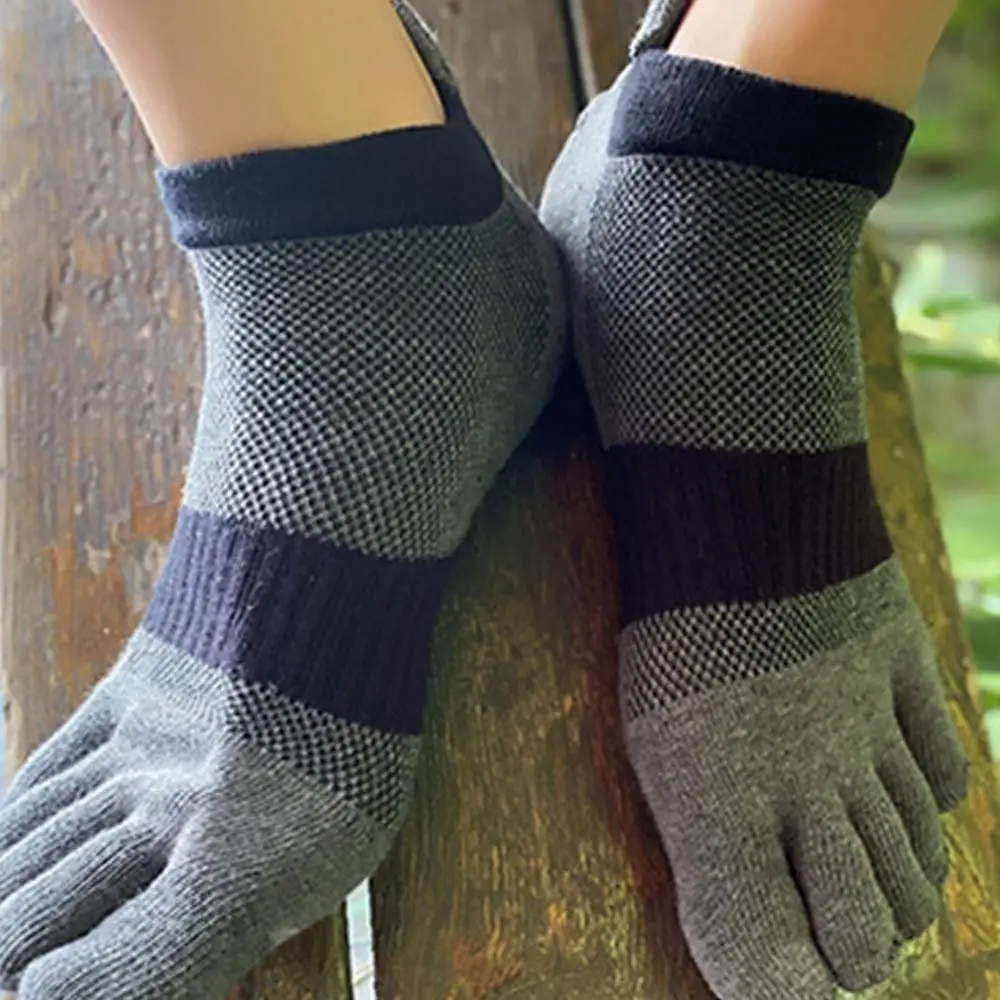 Hosiery Cotton Five Finger Socks Sports Comfortable Men Striped Socks Short Anti Friction Toe Socks Sweat-absorbent
Hosiery Cotton Five Finger Socks Sports Comfortable Men Striped Socks Short Anti Friction Toe Socks Sweat-absorbent