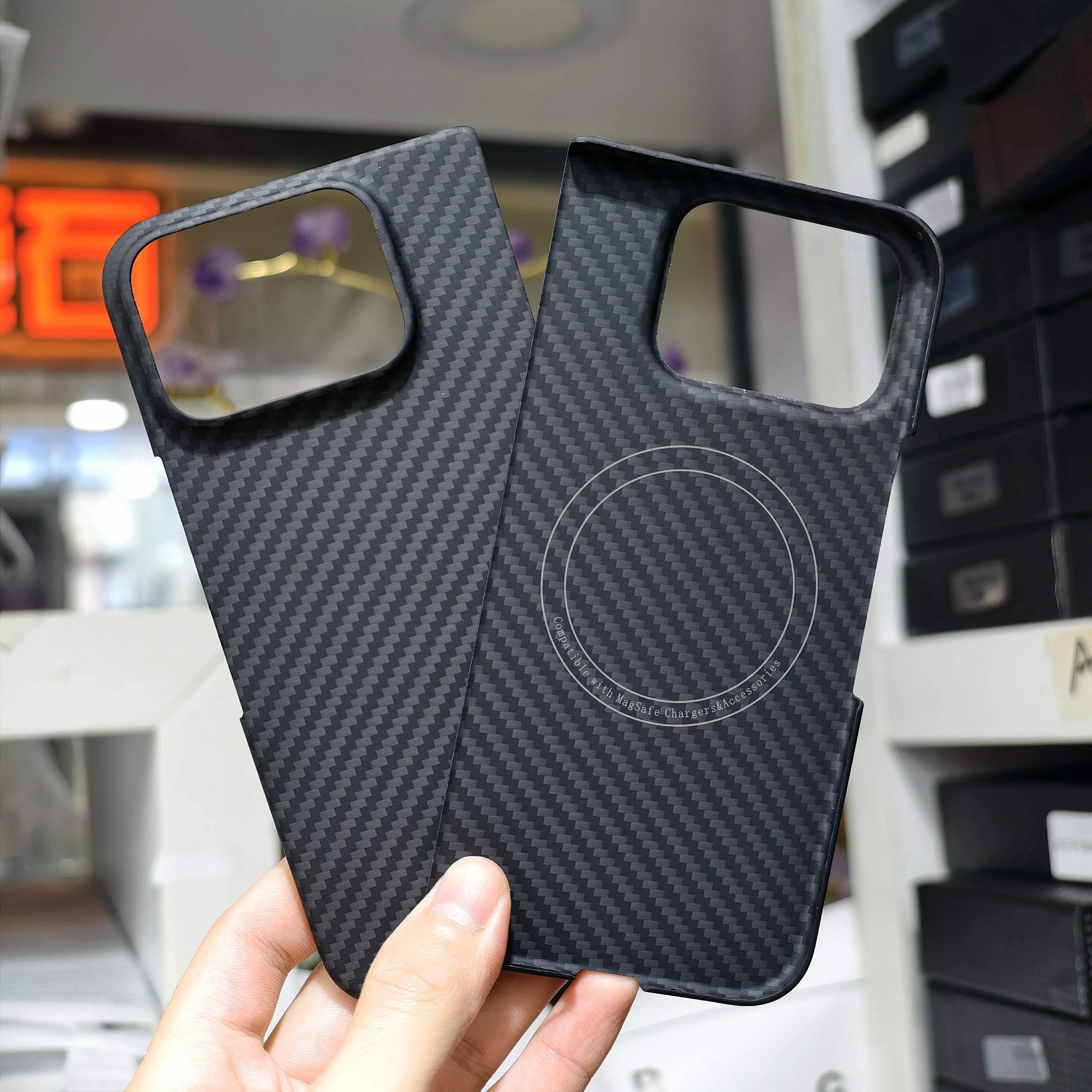 Чехол из углеродного волокна для Google Pixel 10 Pro Fold FOLD 3, чехол Magsafe из арамидного волокна, ультратонкий чехол GOOGLE Pixle 9pro, складной чехол FOLD 2, чехол
Чехол из углеродного волокна для Google Pixel 10 Pro Fold FOLD 3, чехол Magsafe из арамидного волокна, ультратонкий чехол GOOGLE Pixle 9pro, складной чехол FOLD 2, чехол