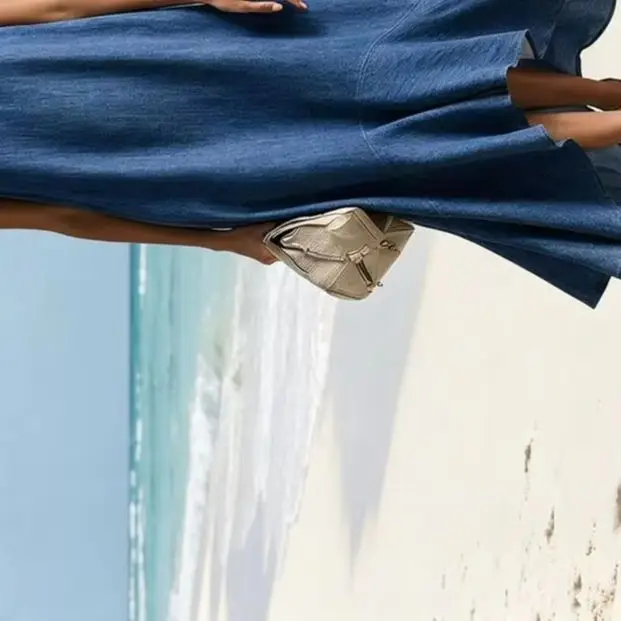 V-neck Sleeveless Irregular Hem Solid Color Commuting Dress For Women 2026 Summer New Versatile Casual Beach Vacation Long Dress
V-neck Sleeveless Irregular Hem Solid Color Commuting Dress For Women 2026 Summer New Versatile Casual Beach Vacation Long Dress