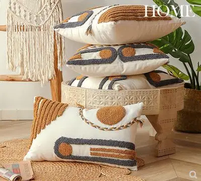 European style pillow cover, living room sofa, mesh red cushion cover, sample room cushion cover
European style pillow cover, living room sofa, mesh red cushion cover, sample room cushion cover